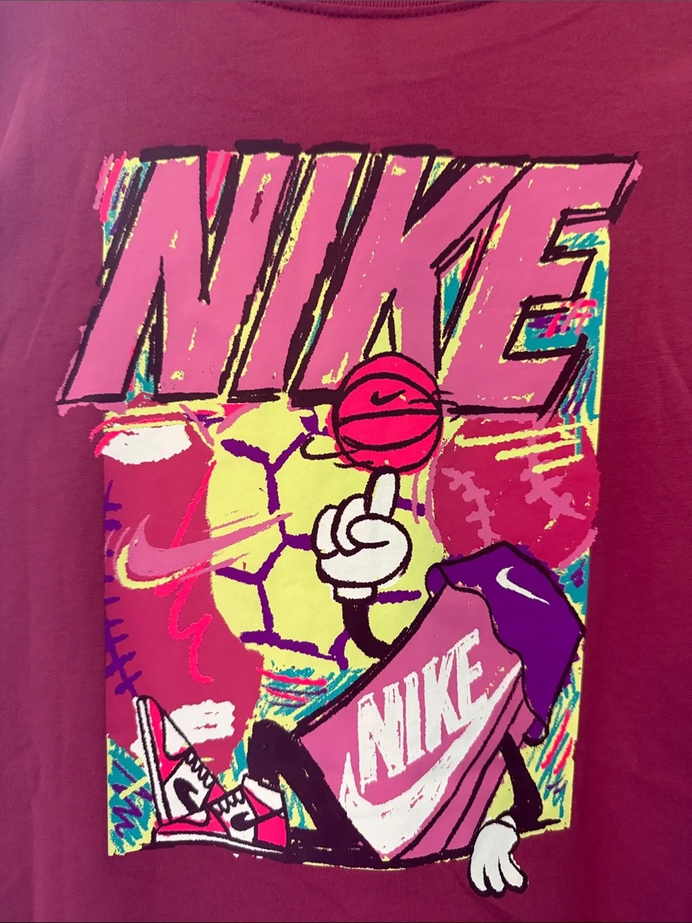 Youth Nike Graphic Tee ‘Berry Pink’